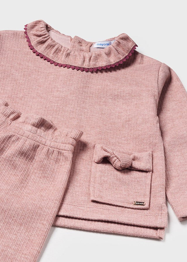 Conjunto pantalón y sudadera bebé