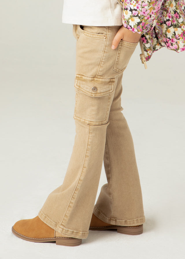 Pantalón cargo acampanado niña