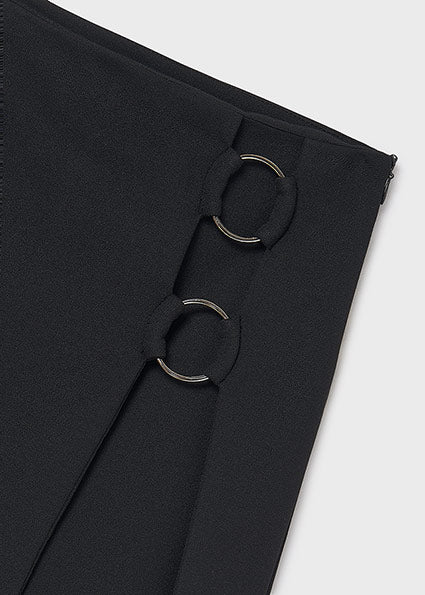 Falda pantalón chica