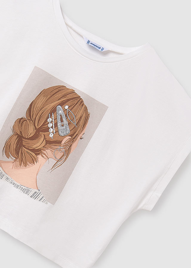 Playera con pinza chica