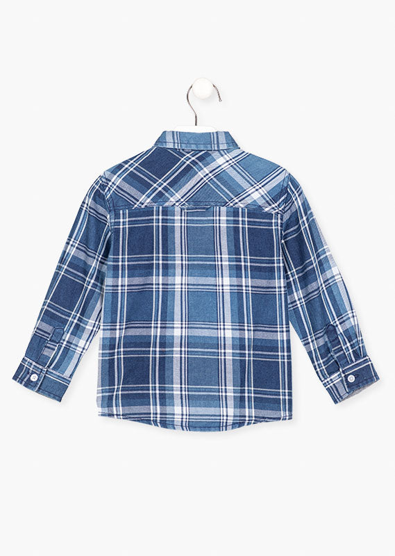 Camisa en tejido de sarga a cuadros.