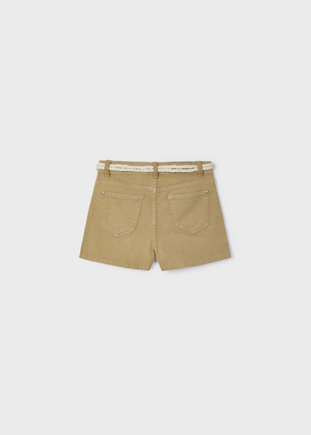 Short con cinturón de algodón sostenible para niña