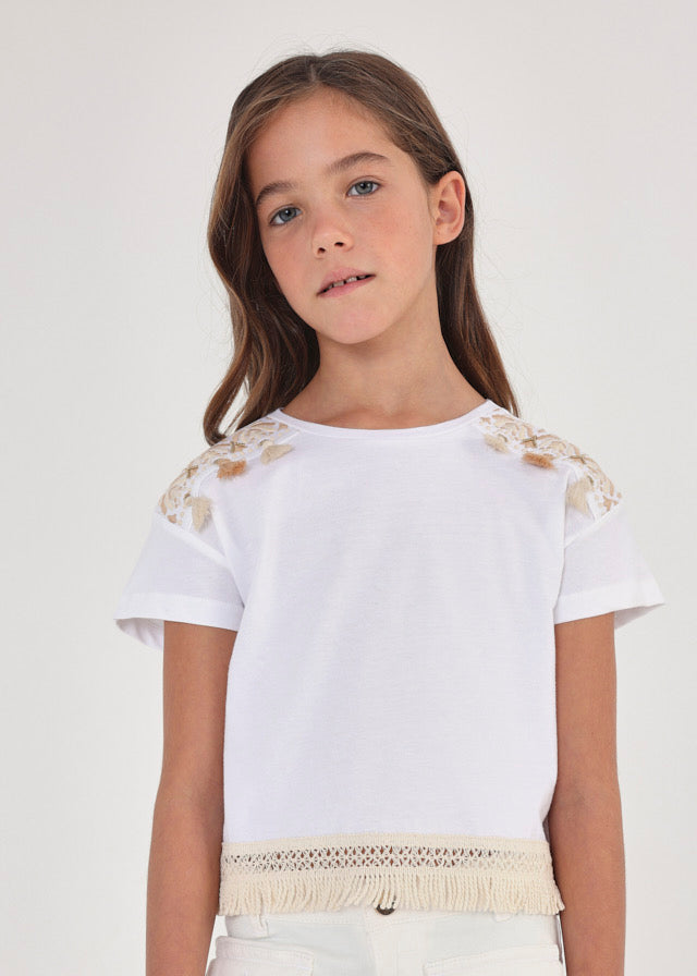Playera manga corta con flecos de algodón sostenible para chica