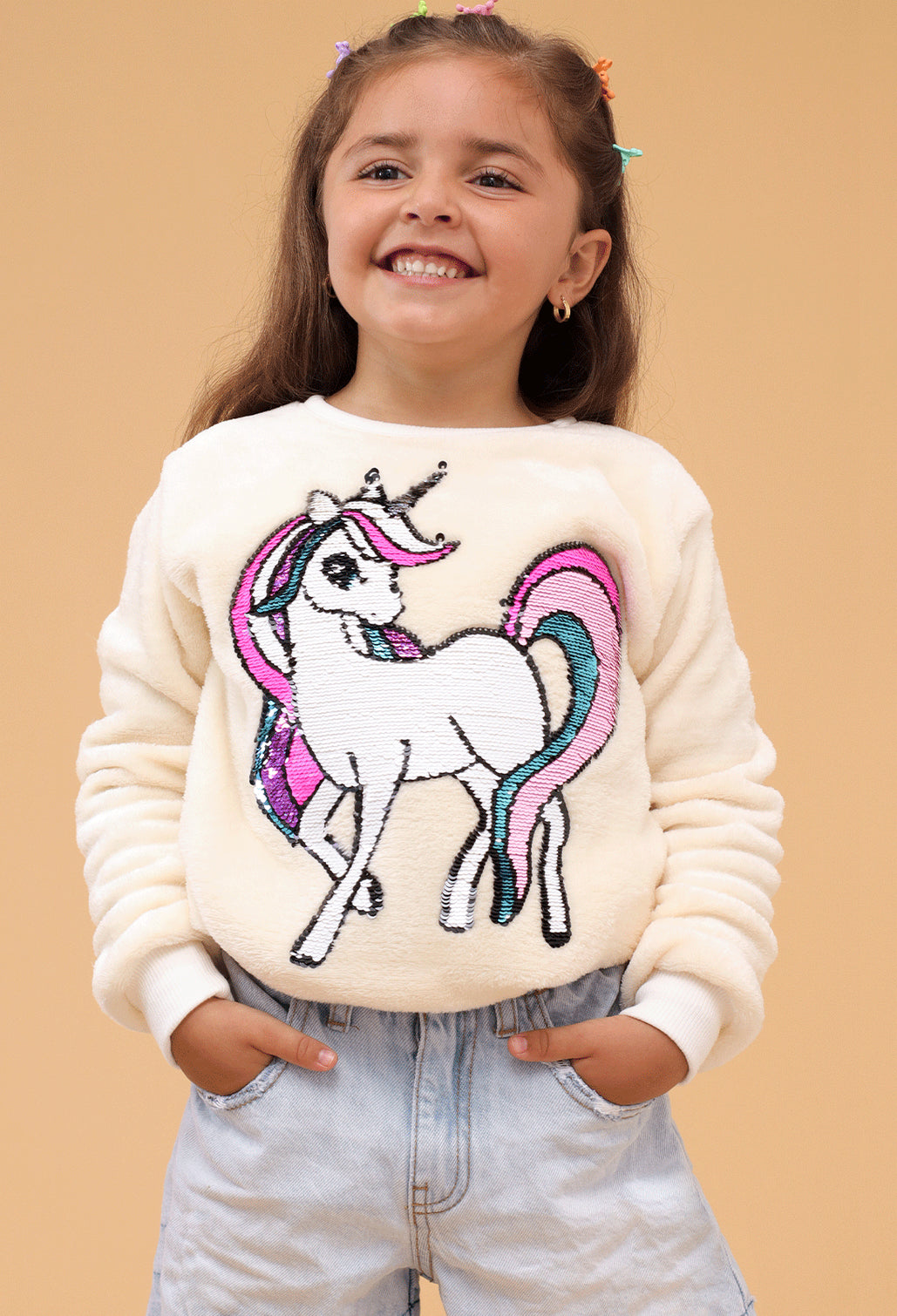Sudadera para niña con bordado