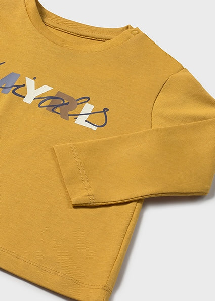 Playera básica letras bebé