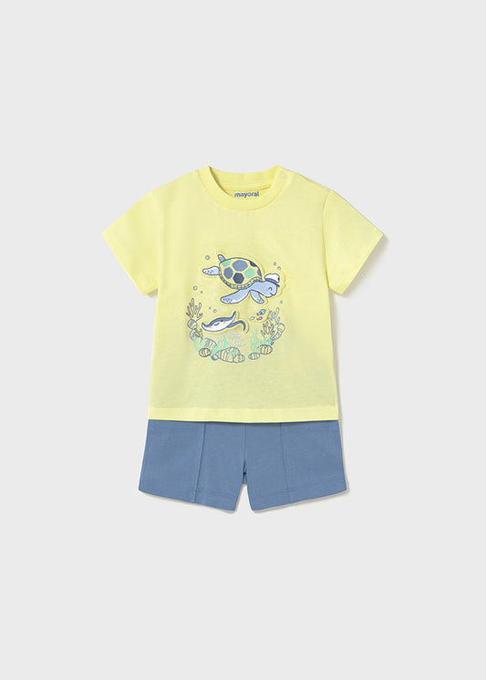 Conjunto bermuda y playera fondo marino bebé