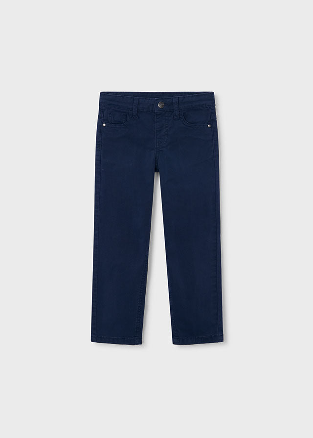 Pantalón de mezclilla slim fit básico niño