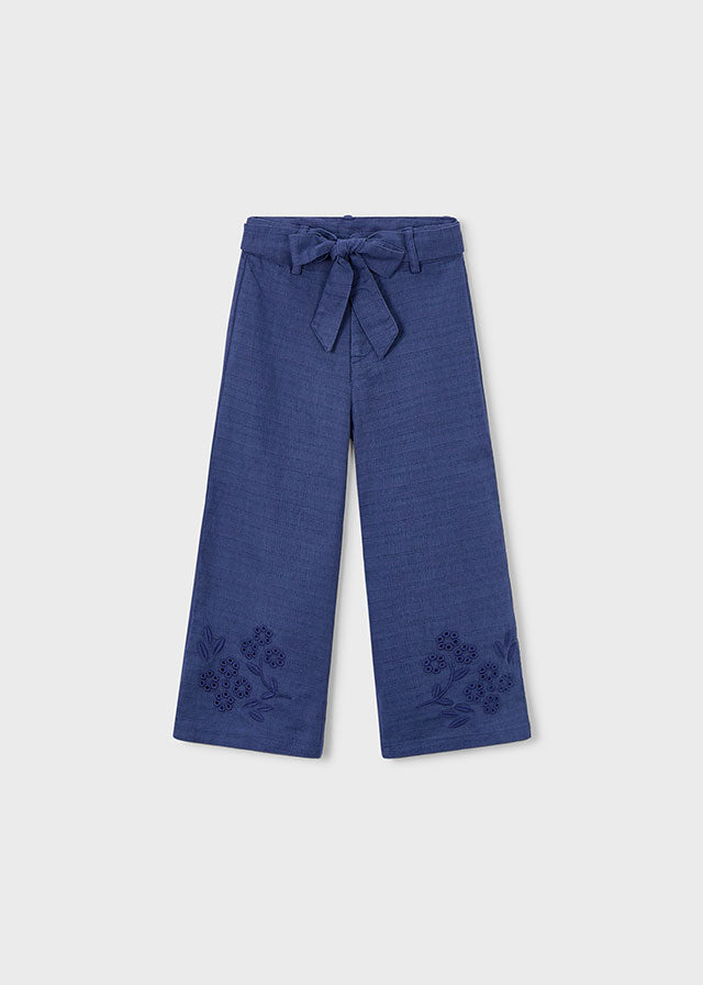 Pantalón largo bordado con lino niña