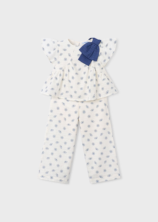 Conjunto pantalón largo y top estampado niña