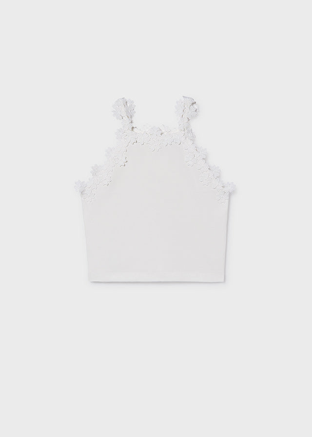 Top con detalle floral en tirantes chica