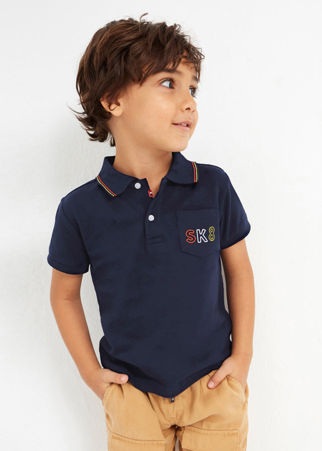 Polo de manga corta con motivo estampado en algodón para niño